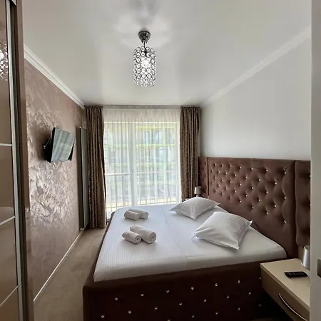 Seaside Harmony Alezzi 49