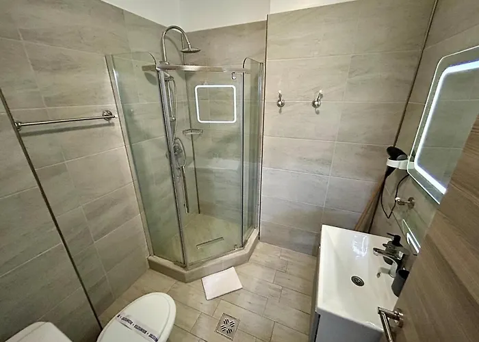 Seaside Harmony Alezzi 49 *