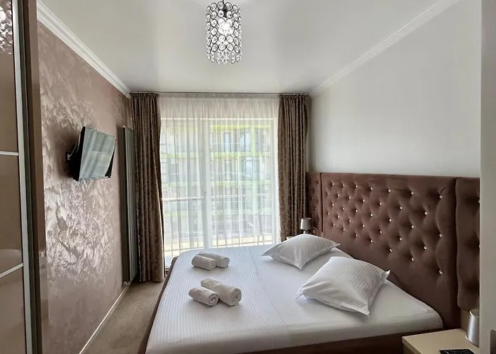 Seaside Harmony Alezzi 49